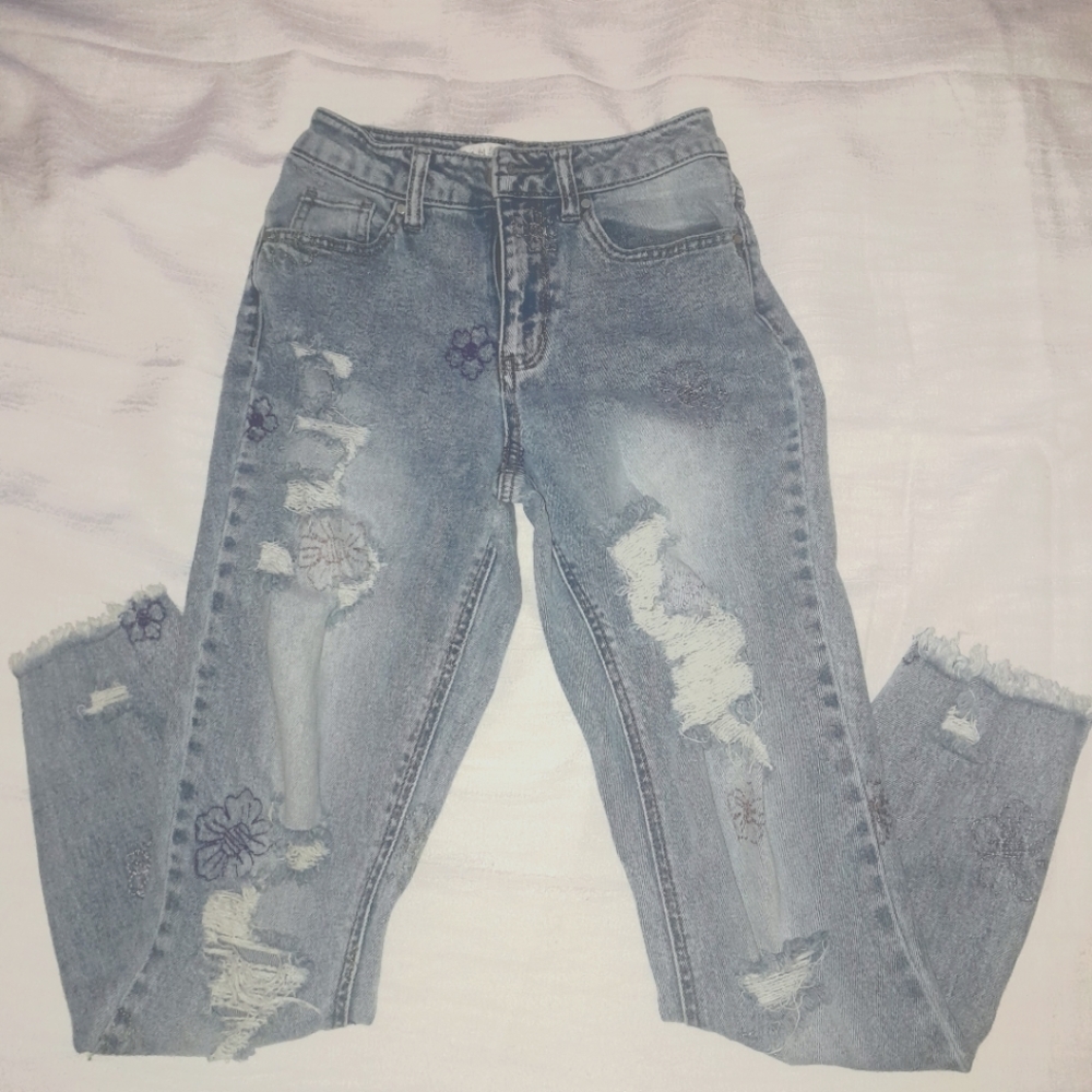 Tinseltown Sz 3 straight leg jeans